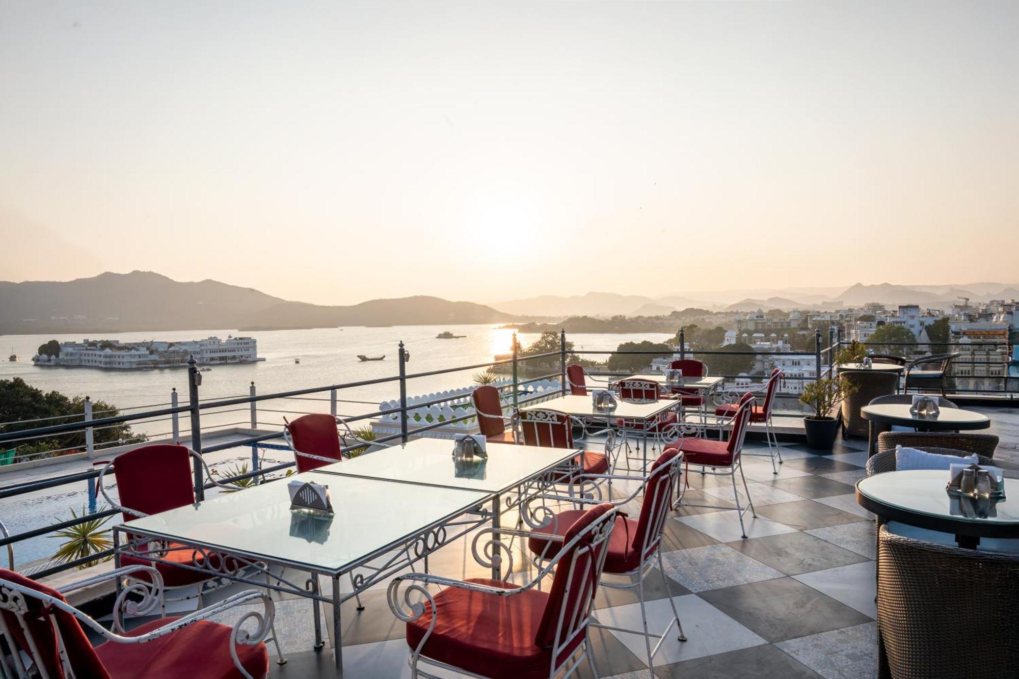 Udaigarh - Udaipur Hotel Екстериор снимка