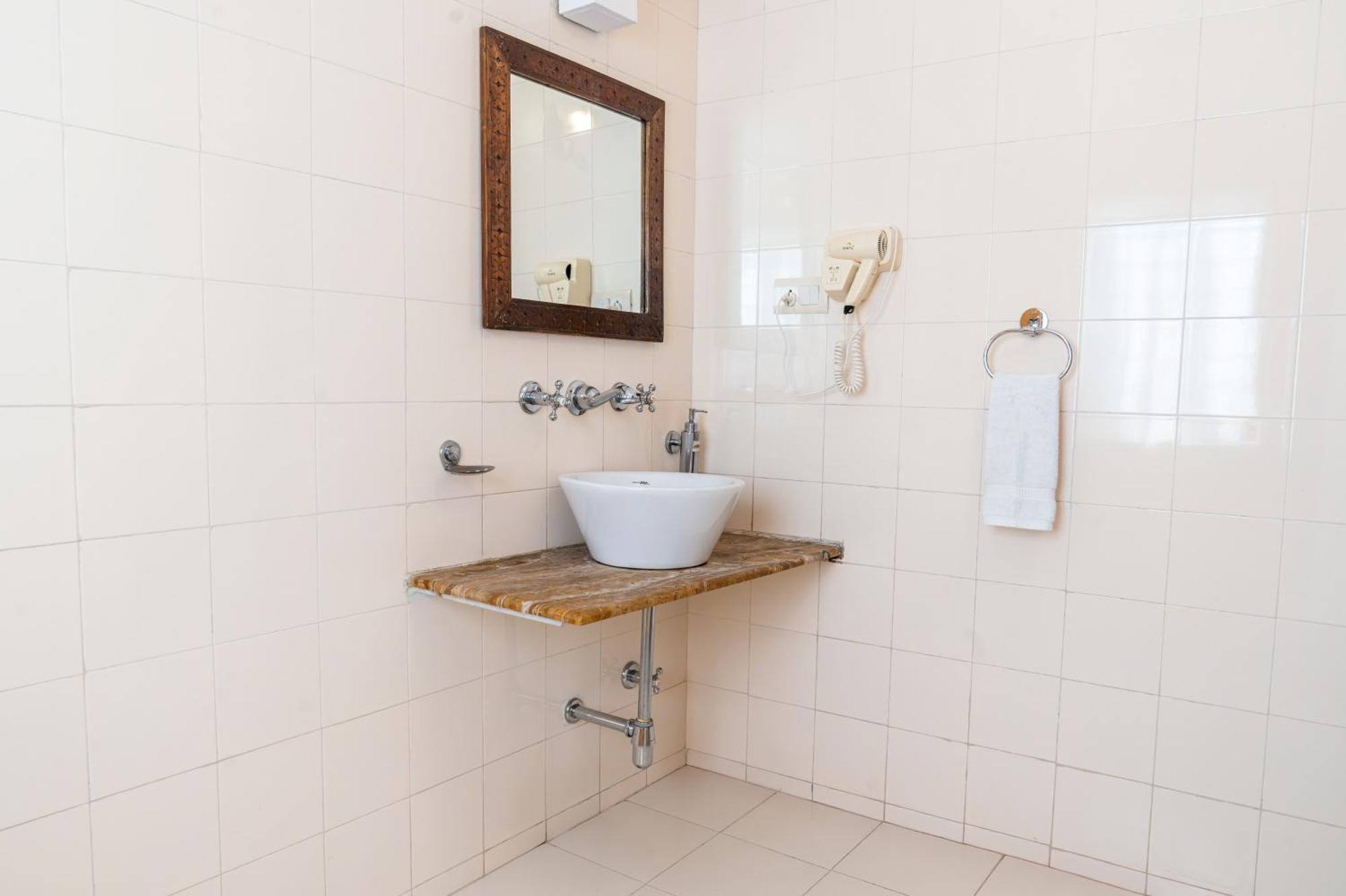 Udaigarh - Udaipur Hotel Екстериор снимка